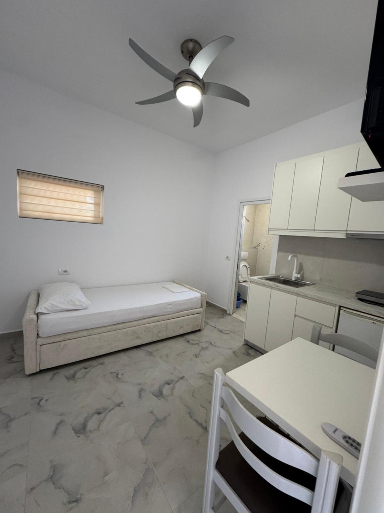 Apartament Bega *